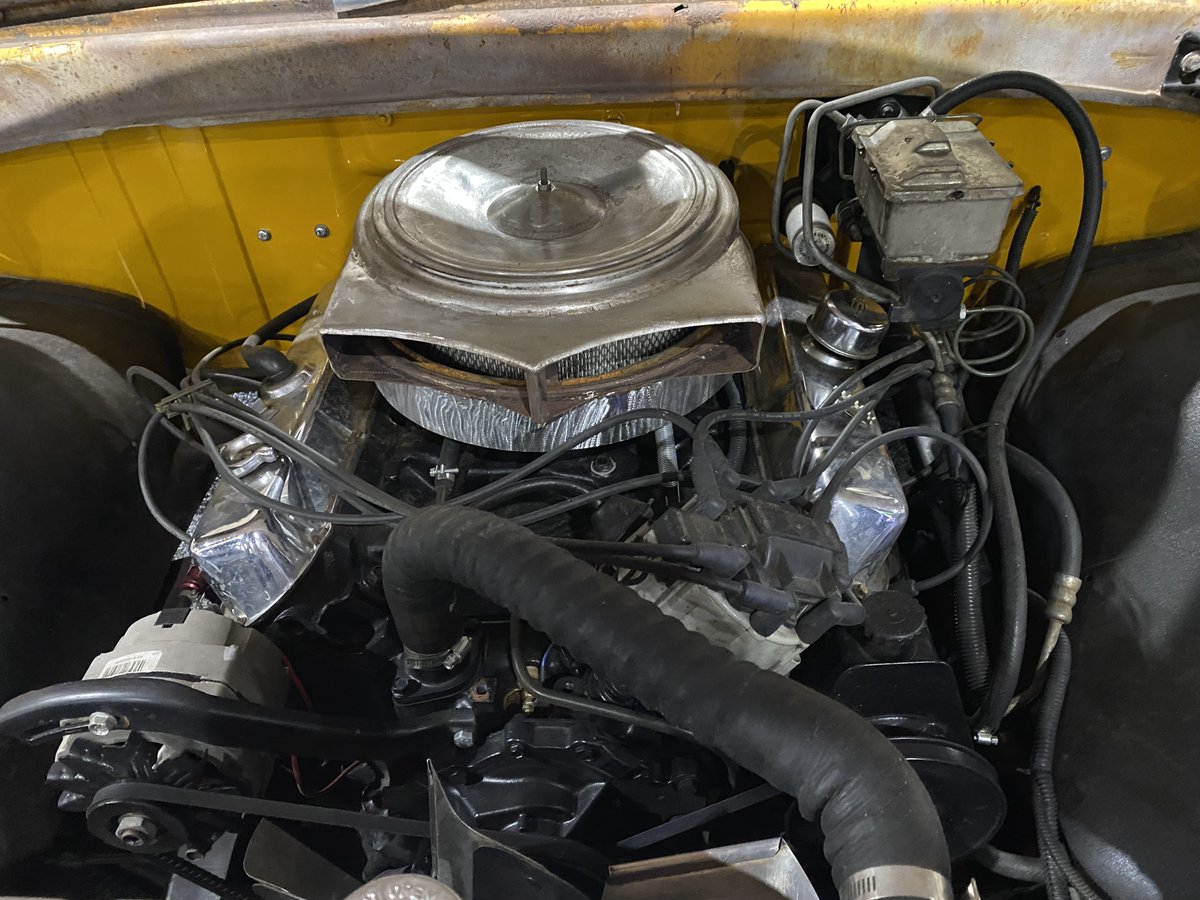 ALAutoShow's tweet photo. Stop by the show to see some amazing work by students of the Walker County Center of Technology. You're looking at a 1963 @Ford B-600 they brought back to life! They'll also have welding, cosmetology, collision, mechanics, and machine shop depts. at the BJCC. #AlabamaAutoShow https://t.co/AuvEa39qp2