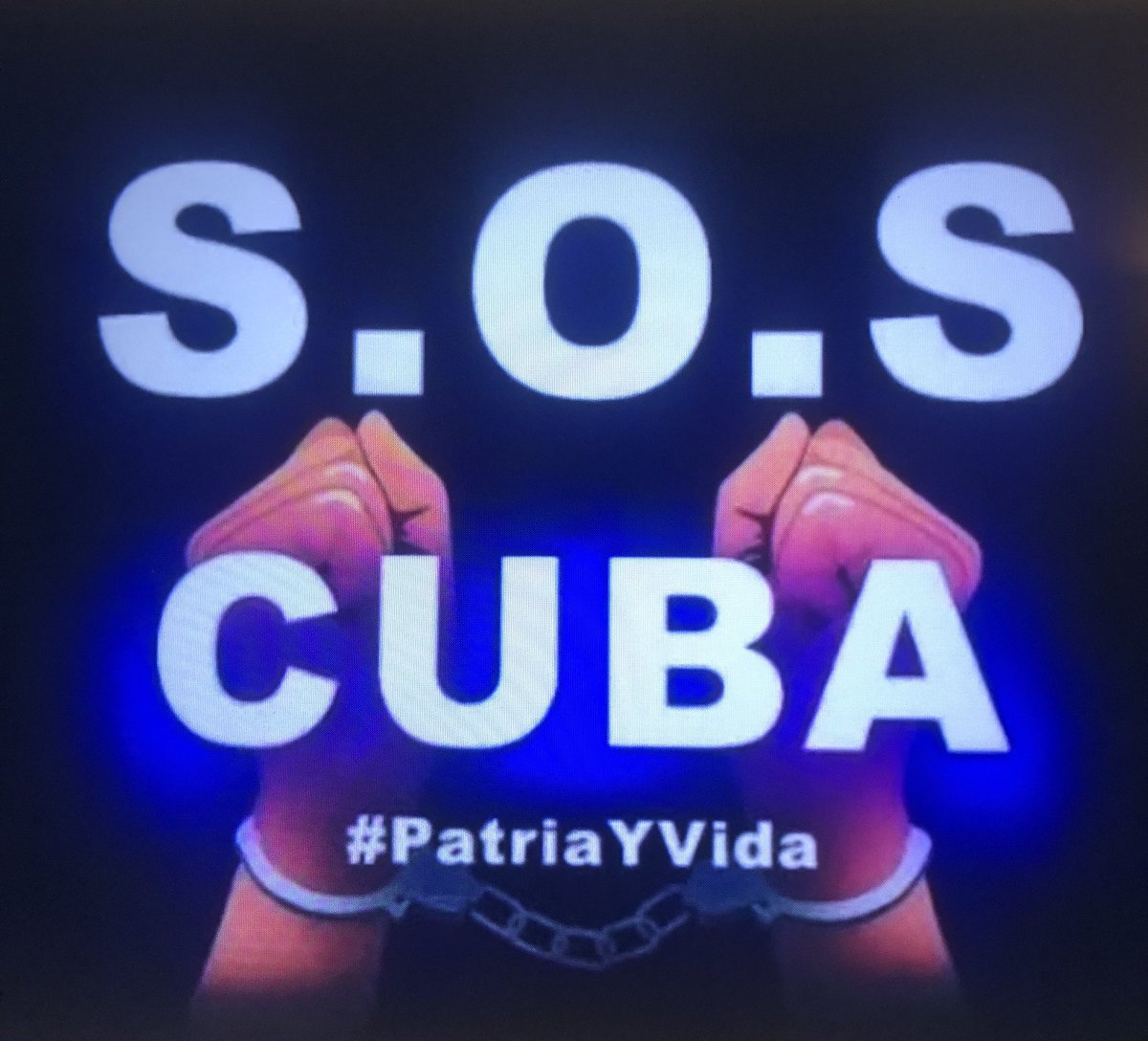 Dragonilorena's tweet photo. @DiazCanelB #SOSCuba #PatriaYVida https://t.co/VUxuaF3pyY