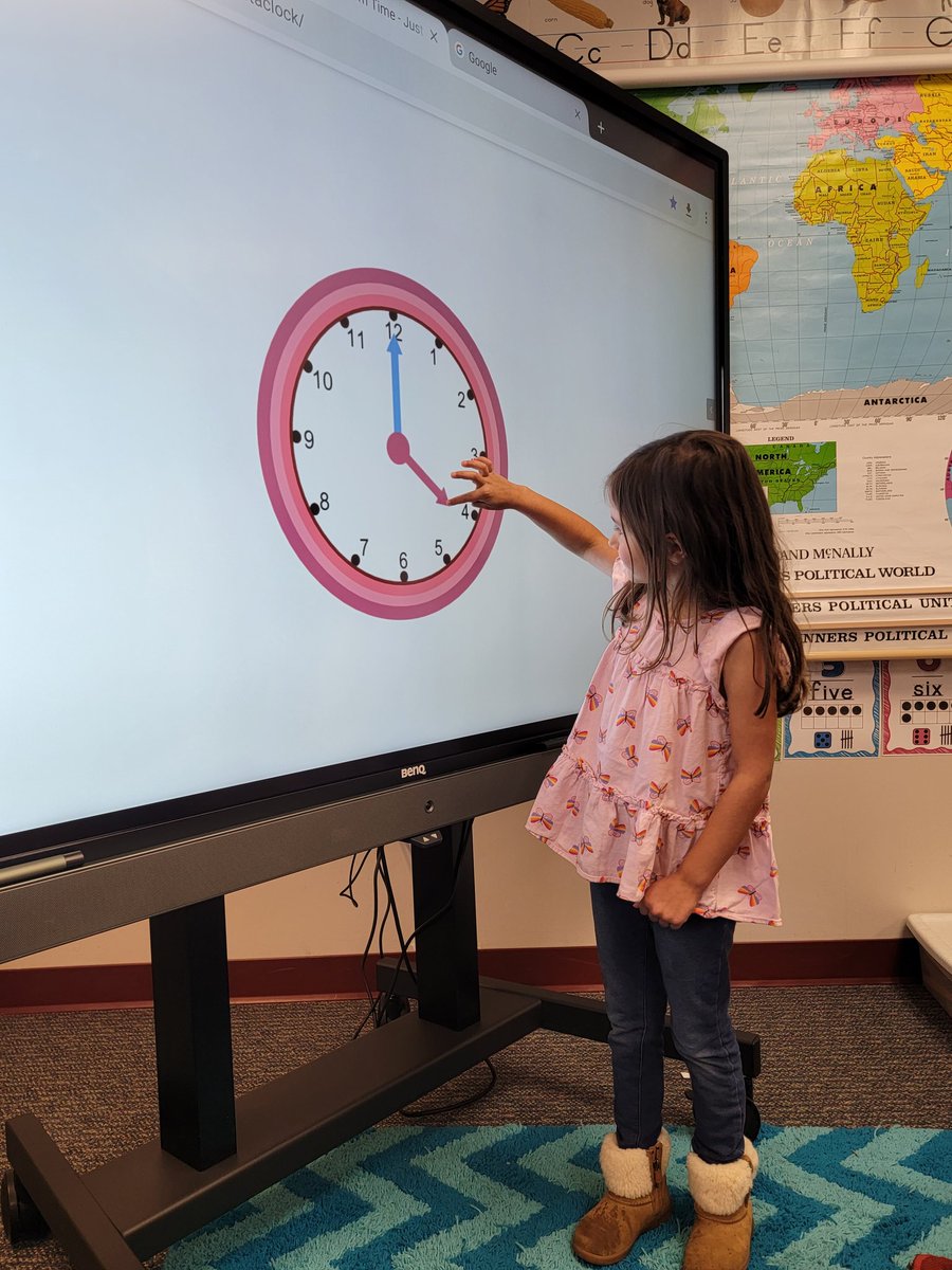 My kiddos are working hard on telling time to the hour. Today we used an interactive clock to move the hands to make the time given. We had so much fun and they did an amazing job making the clock show the correct time!  ⏰️