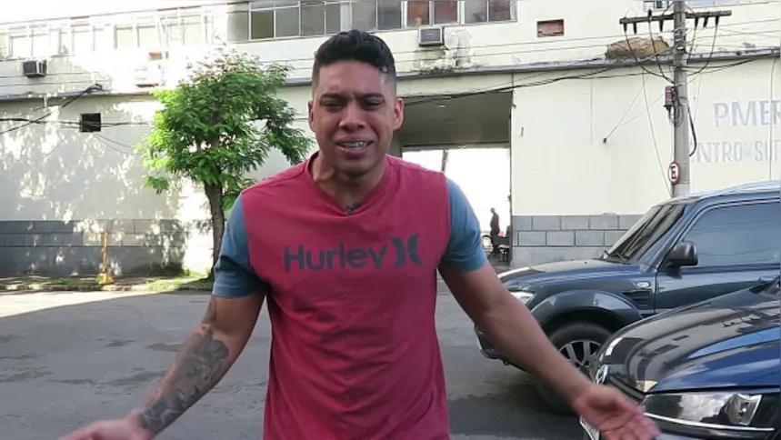 slpng_giants_pt's tweet photo. 📢 Marcas suspendem patrocínio nas redes sociais do vereador Gabriel Monteiro após campanha

Após lançarmos a campanha #DesmonetizaGabrielMonteiro várias empresas retiraram seus anúncios do canal do vereador 

Mas não vamos parar, use a #DesmonetizaGabrielMonteiro para nos ajudar https://t.co/Hv3PoFSqFp