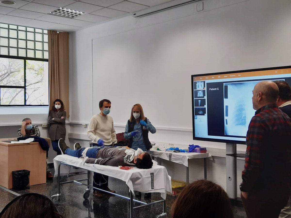 Ana Sola tweet media