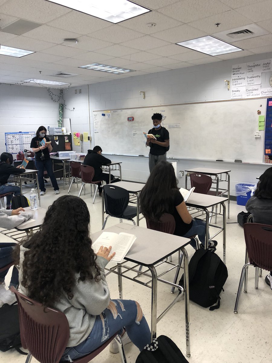 Brooke Kistner (@grammarnerd23) on Twitter photo We had an 8th grader as our guest reader for 7th grade to finish The Epic Fail of Arturo Zamora! #oneccps @Mr_King_EDMS: he may have out done you :) They clapped at the end, <a href="/phcartaya/">Pablo Cartaya</a> <a href="/EdmsRavens/">edms_ravens</a> We had an 8th grader as our guest reader for 7th grade to finish The Epic Fail of Arturo Zamora! #oneccps @Mr_King_EDMS: he may have out done you :) They clapped at the end, <a href="/phcartaya/">Pablo Cartaya</a> <a href="/EdmsRavens/">edms_ravens</a>