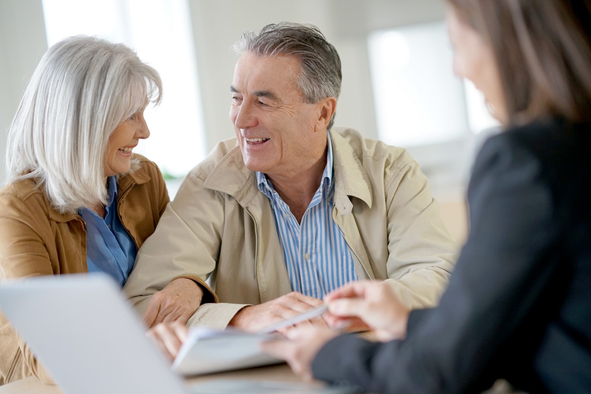 GSNationalIns's tweet photo. Did you know that 80% of your future profits are likely to come from 20% of your repeat clients? We’ve got 5 ways to encourage repeat sales from the same client. READ ARTICLE👇
https://t.co/9IsGOfFaFx 

#GSNI #FMO #Insurance #InsuranceMarketing https://t.co/FfXUokiqEI