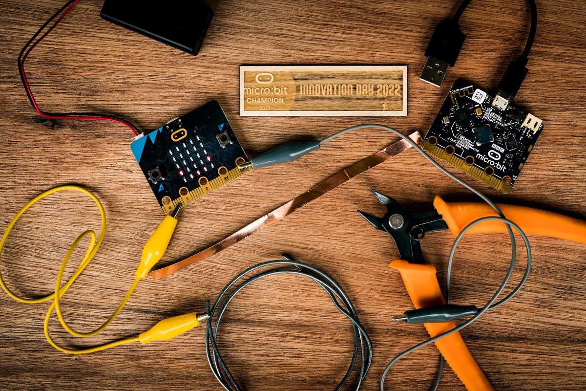 If you have to work on Spring Break it might as well be fun. Getting ready for <a href="/microbit_edu/">Micro:bit Educational Foundation</a> #doyourbitchallenge and #microbitchampions #innovationday2022 #microbit #maker #cs #computerscience #edtech #teacher #education #tech <a href="/SBCSS_EdTech/">SBCSS Digital Learning/Computer Science Education</a> <a href="/SBCUSDedtech/">SBCUSD Ed Tech</a> @sbcss