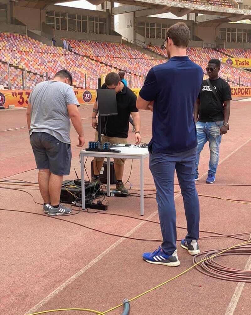Reallifereports's tweet photo. FIFA’s VAR machine stolen after Nigeria vs Ghana match in Abuja. 

#WhatAWow

#Reallifereports https://t.co/l2tvFDmDvO