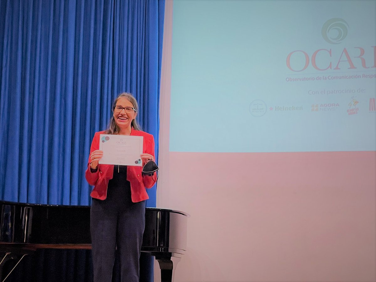 emartinest's tweet photo. @Perez_Girona_ 😂😂 Me han "dado" a mí (bueno, a mí no, a mi empresa) una mención especial en los #PremiosOcare2022 por nuestra campaña de comunicación interna #desconectayvive https://t.co/g7Z49wqBpt