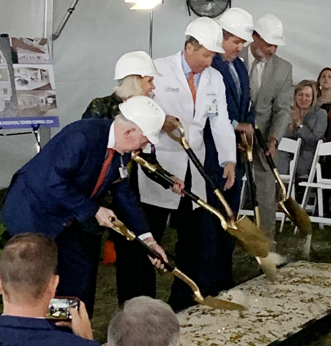 GAIconsultants's tweet image. Today, GAI's Nick Mousa attended the groundbreaking for the $140M @ufhealthjax tower addition. GAI provided #civilengineering and #landscapearchitecture services for the addition, which is the third phase of the campus. Read more: ow.ly/Zutb50IxCmp. #WeTransform #healthcare