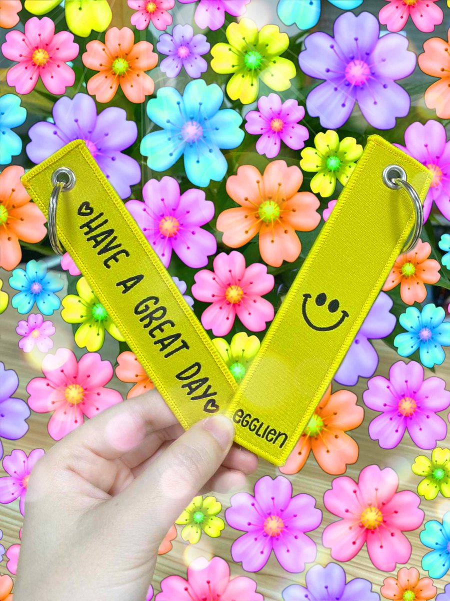 Egglien Creations tweet media