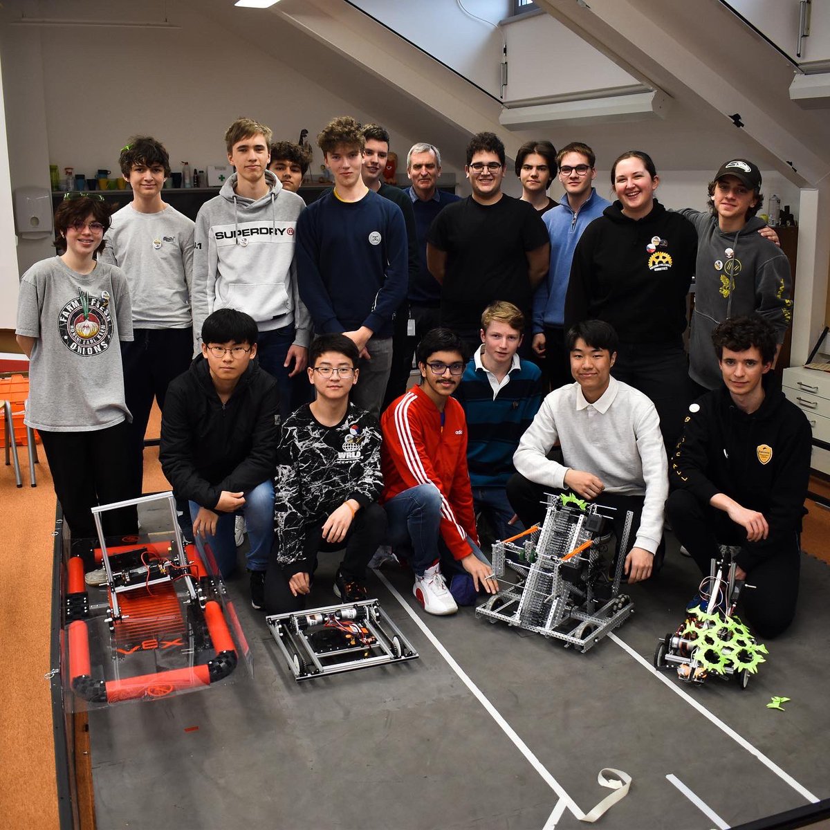 IspRobotics's tweet image. Robotics Tri-School Showdown with the American School of Warsaw and American International School of Bucherest was a success! Congrats to all teams!

Final Standing for ISP: 4th 

Go Falcons!

#robotics #vexrobotics #vexroboticscompetition @vexrobotics @revrobotics #revrobotics
