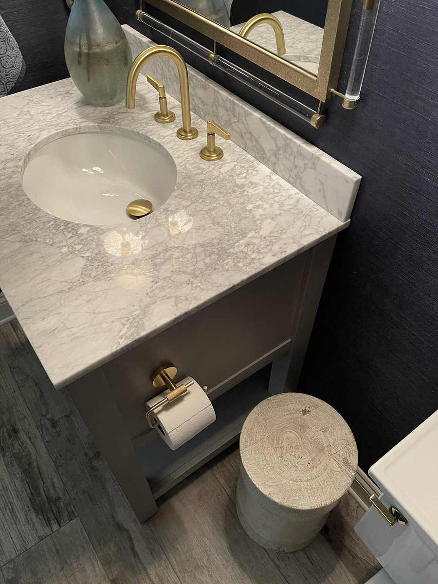 Powder room details. Upgraded. #nixonrenovation