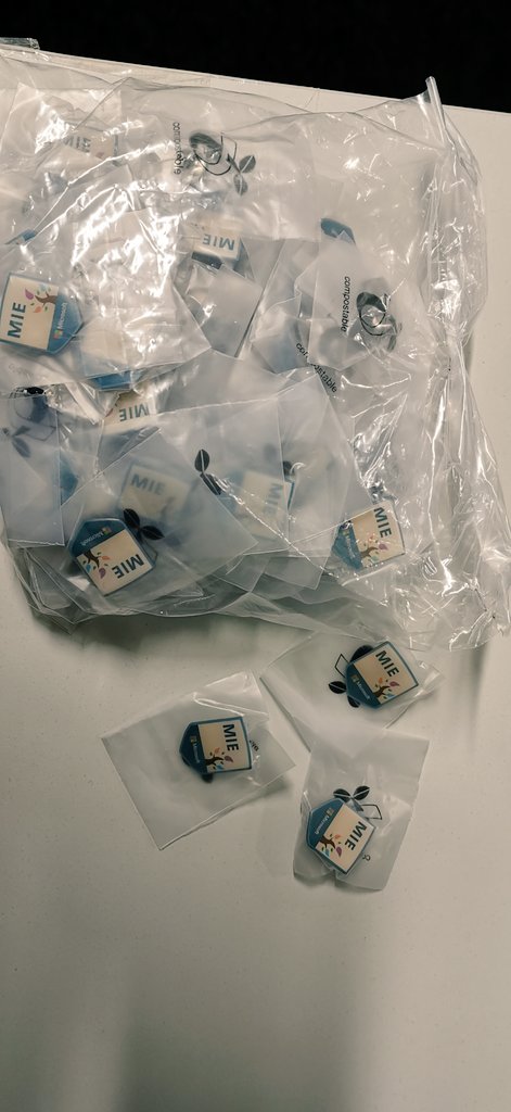 MissDoubleYou1's tweet photo. @microsofteduk thank you for the delivery of #CertifiedMIE badges! We had run out so great to have some more to hand out to staff 😍 @MarrColOfficial #TeamMIEEScotland https://t.co/i8crY5XcKx