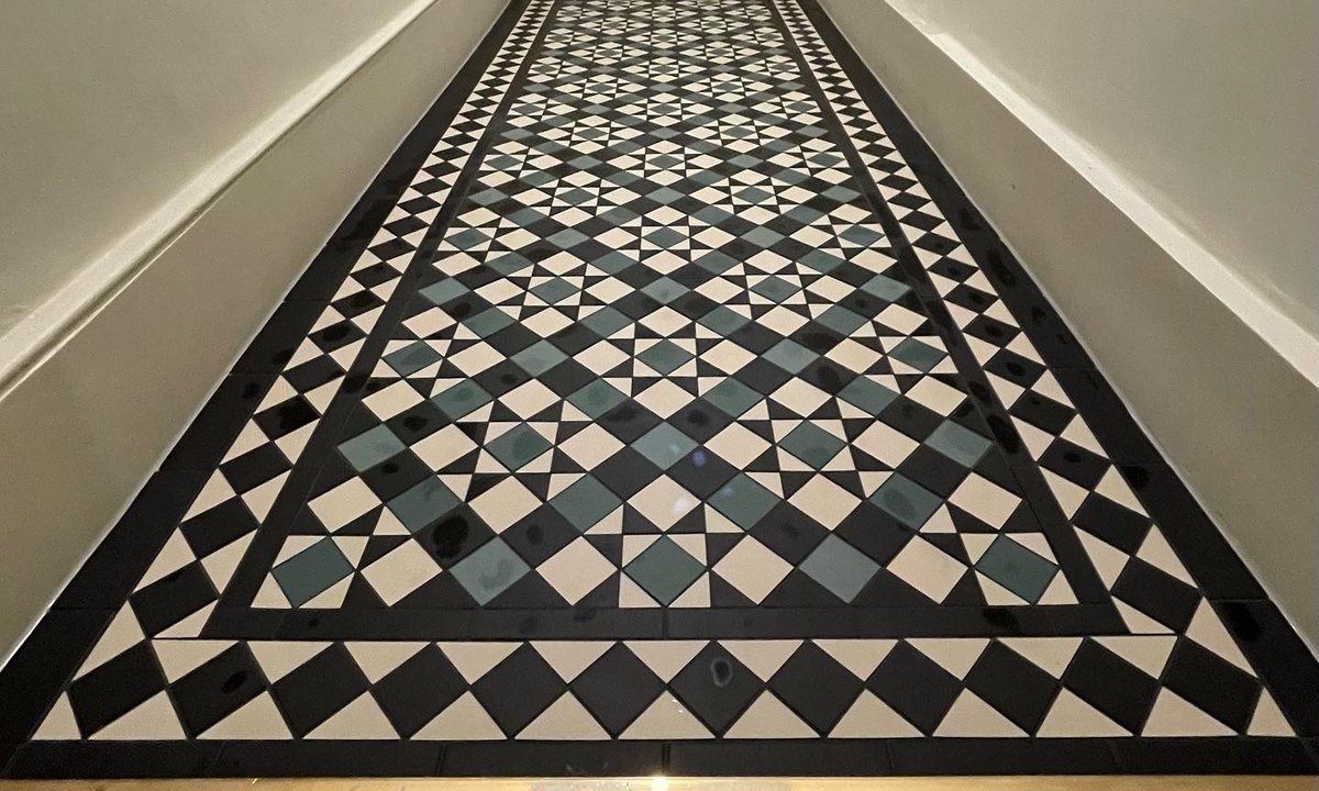 AOS Tiling tweet media