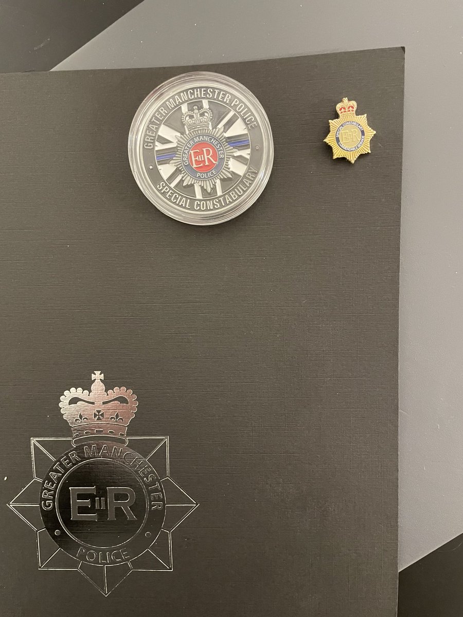 sc40542's tweet photo. So happy today as I received my Gold medal for over 7years service as a special constable with @GMPSpecials @GMPCityCentre @GMPLongsight I also received my covid-19 coin in recognition of my dedication to serve the communities. https://t.co/q7zm2P2Biv