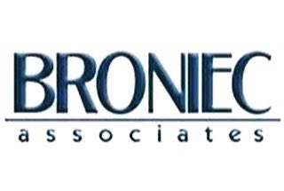 Thank you so much Bob and Broniec Associates for your donation to our Lionheart Tech Site! We’re so grateful! Our team is excited to get to work on the computers and put the refurbished technology back into our community! 
#broniecassociates #community #givingback #nonprofit
