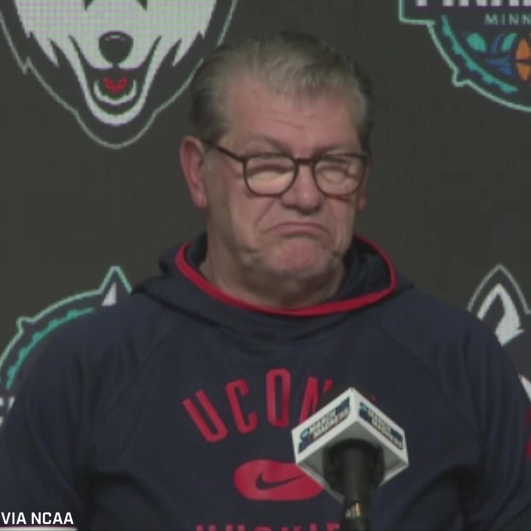 Uconn Videos On Twitter Geno Auriemma Gives His Thoughts On The High Number Of Players In The