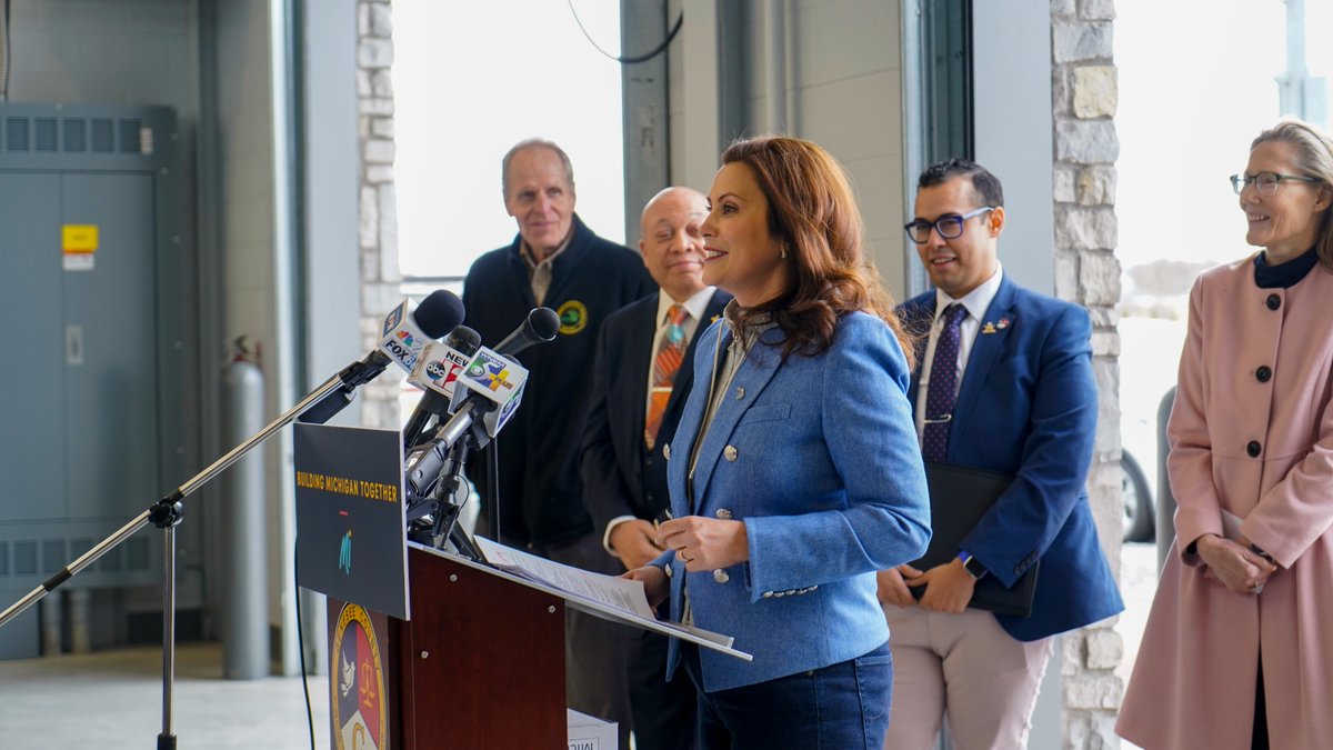 MottFoundation's tweet photo. It’s official! Genesee County’s first state park will be coming to Chevy Commons along the Flint River. Thank you @GovWhitmer and the state legislature for investing in Flint in this way. https://t.co/dHgA9uMY7Z https://t.co/6jmNwtBIre