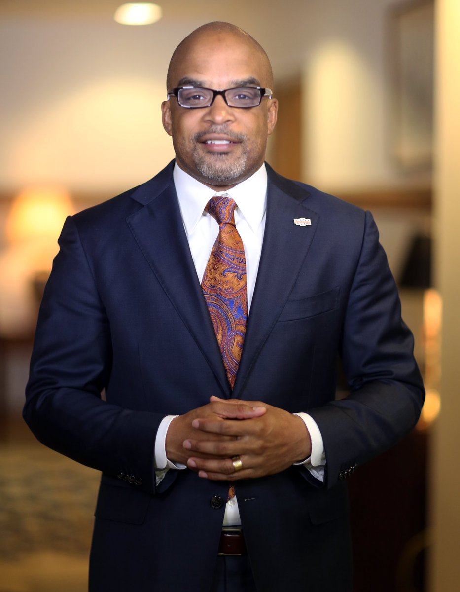 VSU President, Dr. Makola M. Abdullah has been selected by the White House to serve on the President’s Board of Advisors (PBA) on HBCUs. The PBA helps to ensure the highest-quality education, increase opportunities for funding, and ensure the transformative work of HBCUs.