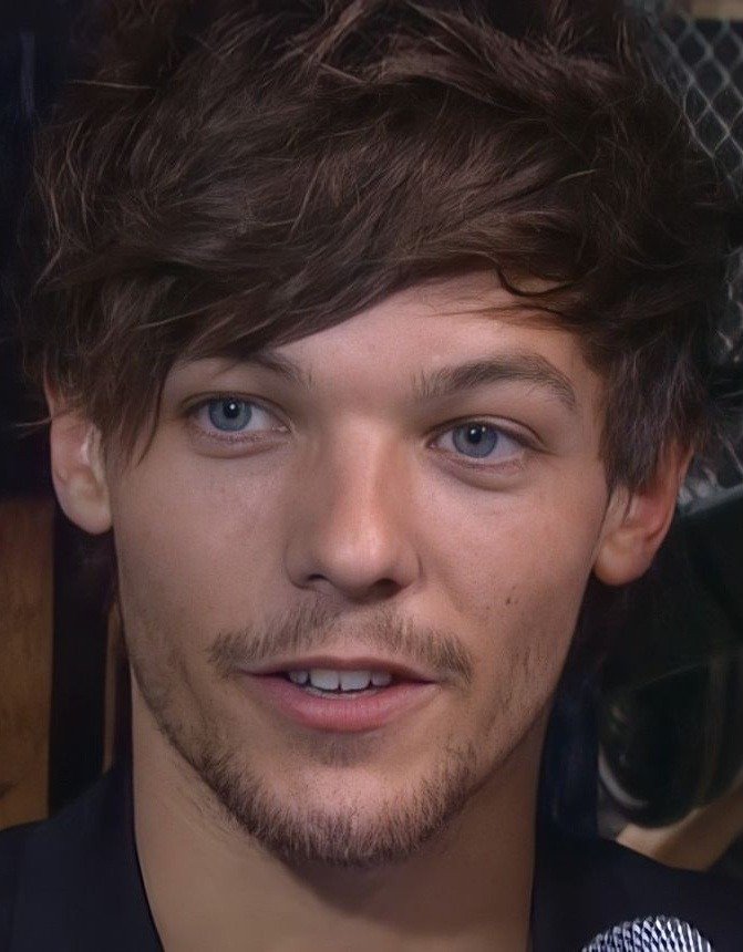 louis's frat boy (@fraterabot) on Twitter photo 