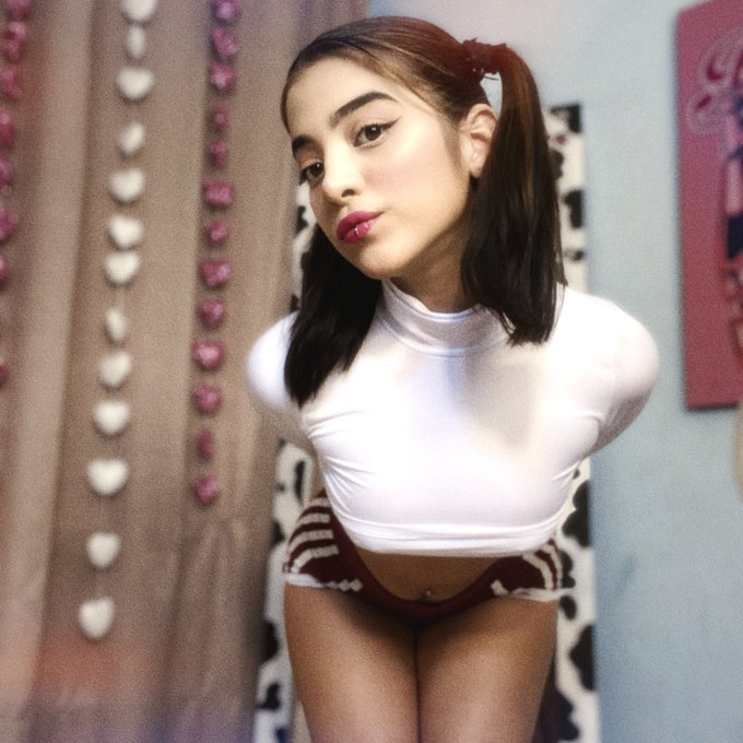 Show me how much you like me, follow me on Instagram😛 https://t.co/ciNBsD2omM https://t.co/drljmHZm9<a href="/tag/bunny"class="tags"><span>#bunny</span></a><a href="/tag/cosplay"class="tags"><span>#cosplay</span></a><a href="/tag/halloween"class="tags"><span>#halloween</span></a><a href="/tag/chaturbatehallowe"class="tags"><span>#chaturbatehallowe</span></a>