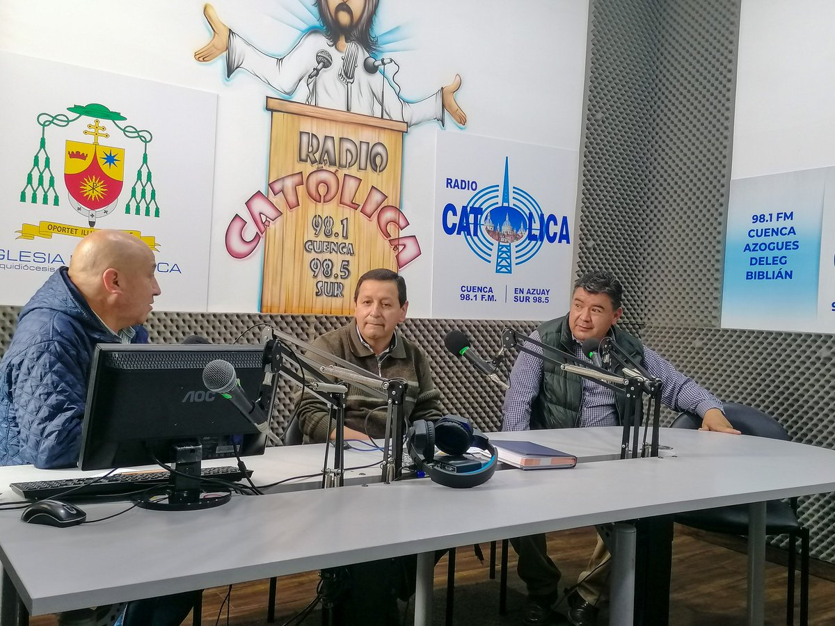 Gad_Paccha's tweet photo. Se realizó una amena entrevista en Radio Católica 98.1FM, junto al Ing Carlos García y el Padre Rafael Cabrera, haciendo una cordial invitación a los feligreses para que puedan asistir a la Parroquial Paccha en nuestras fiestas Religiosas.
#PACCHA
#GADPACCHA
#CARLOSGARCÍRURALIDAD https://t.co/LUQNszQZqs