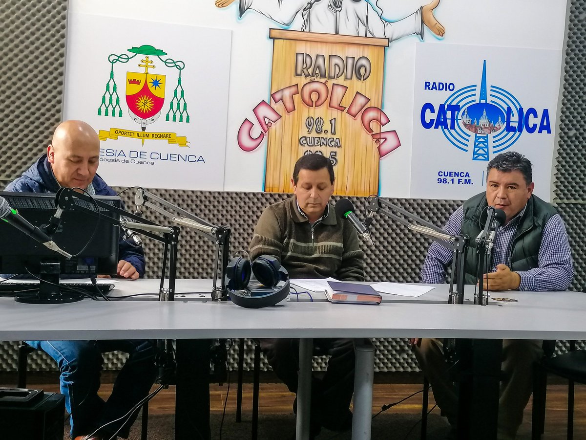 Gad_Paccha's tweet photo. Se realizó una amena entrevista en Radio Católica 98.1FM, junto al Ing Carlos García y el Padre Rafael Cabrera, haciendo una cordial invitación a los feligreses para que puedan asistir a la Parroquial Paccha en nuestras fiestas Religiosas.
#PACCHA
#GADPACCHA
#CARLOSGARCÍRURALIDAD https://t.co/LUQNszQZqs