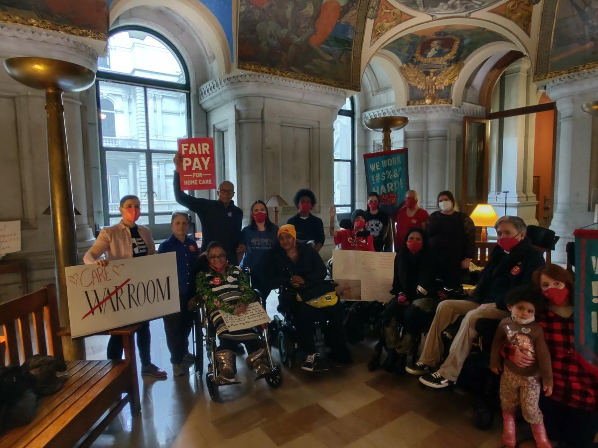 SenatorRJackson's tweet photo. I'm all in for #FairPayforHomeCare!
We cannot build a just recovery without paying care workers a living wage.
Let’s pass #FairPayforHomeCare because #HomeCareIsHealthCare. https://t.co/fmZGwoBoSZ