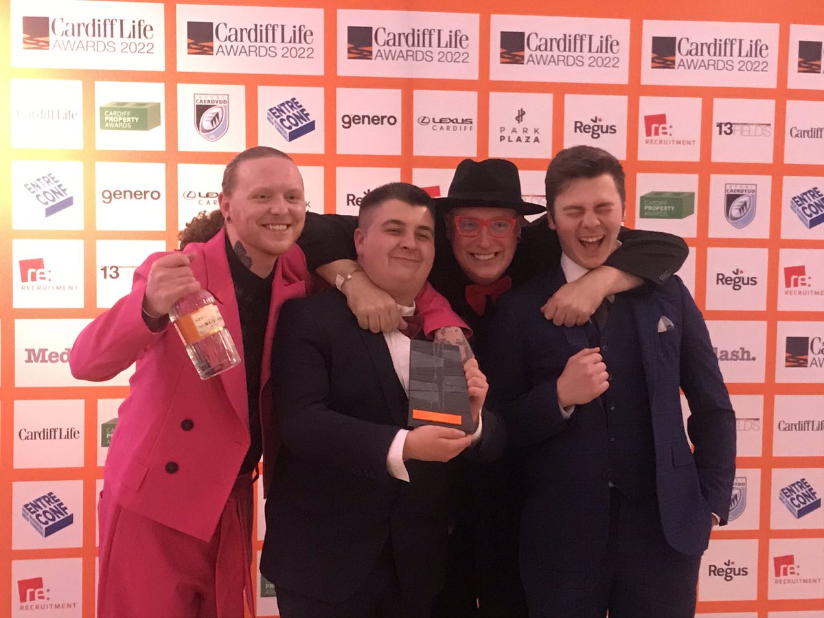 CardiffLifeAwds's tweet photo. We’re excited for this one, who wants to hear our Café Award winner… it’s @StAndrewsCoffee!
Well done for baking a great entry this year! #CardiffLifeAwards
Sponsored by: @CrumbsMag https://t.co/0I08Q3MKsw