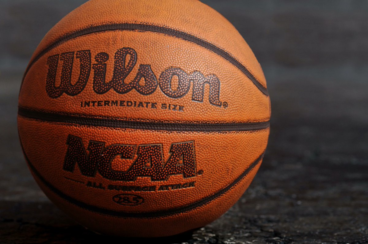 TheBrockPress's tweet photo. The NCAA’s men’s Final Four is set, with the most stacked slate of teams the tournament has seen in years. Read the full article here:

NCAA March Madness: Final Four Preview | https://t.co/HPutVhWcA2 https://t.co/iNvEMrKw1l