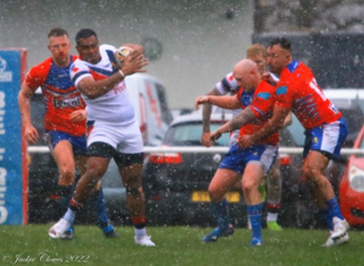 SaddRangers's tweet photo. A selection of images from last night's #presidentscup @TheRFL @ukafrugbyleague @ArmyRugbyLeague @RAFRugbyLeague @RoyalNavyRL @YorkshireProse @GBpoliceRL see all the images at https://t.co/uIS2sScO07 thank you @clowesey for the quality in such difficult conditions. https://t.co/T2dt9bWPhv