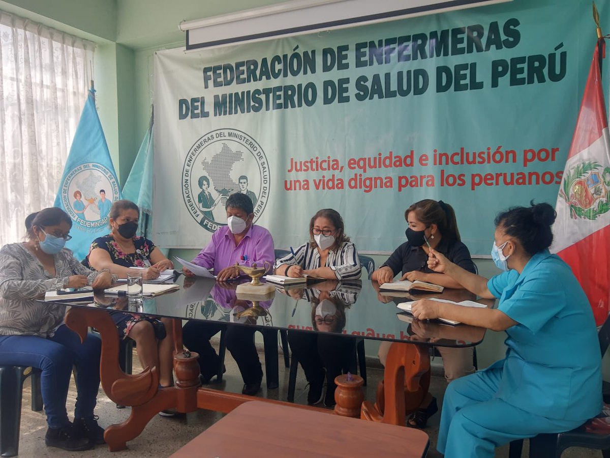 FEDEMINSAP2's tweet photo. #FEDEMINSAPPresente 📣
Seguimos trabajando por lograr nuestros objetivos y solucionar la problemática existente que afecta  a las enfermeras del país. https://t.co/RQ8dkUoHrD