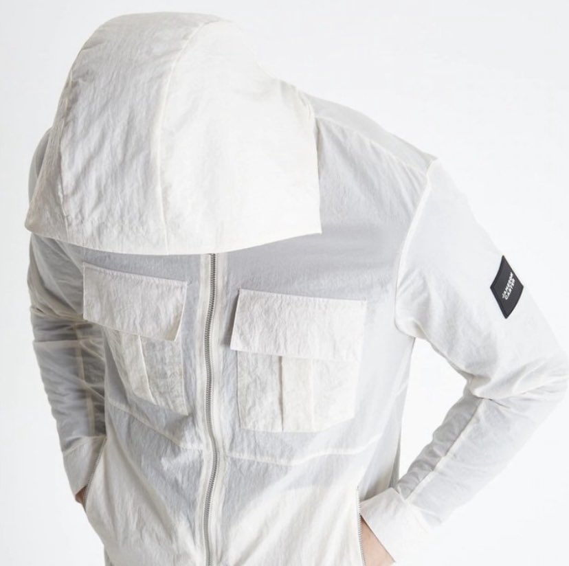 We've sourced the best fabric for aesthetic and comfort and added our signature textured branding for a clean finish. ⁠
⁠
Tap to shop our Mills Jacket now....