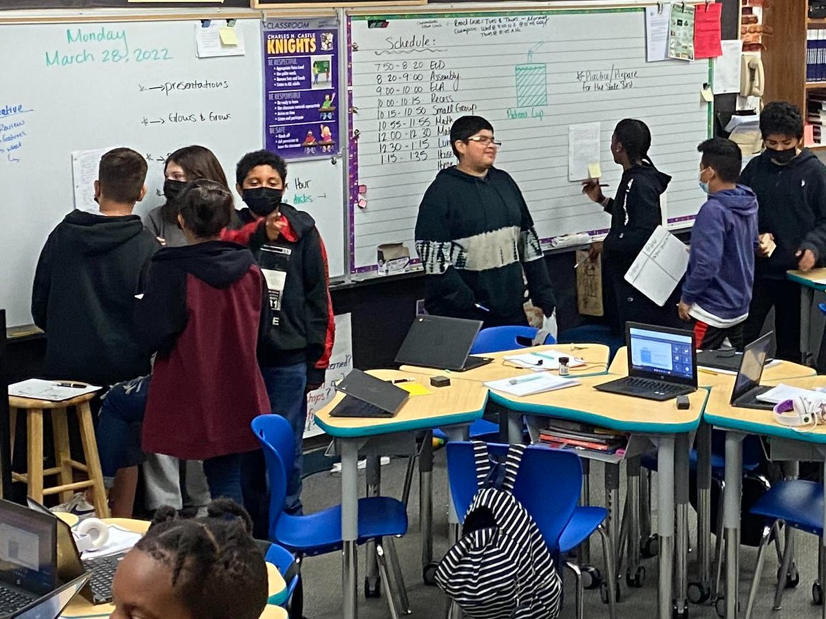 CastleSTEAM's tweet image. 6th grade students from Mr. Portillo's class gallery walk to find features of exemplars for a piece of writing. #wearepbv #castlesteam #writinglessons #getyourstudentsoutoftheirseats #writingandreadingarereciprocal #exemplar #anchortext #collaborativeteachingandlearning