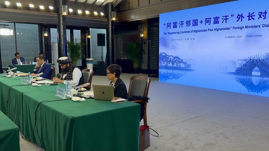 Menlu_RI's tweet photo. Upon the invitation of China, Indonesia and Qatar took part in the Dialogue of Neighbouring Countries of Afghanistan + Afghanistan in Tunxi (31/03). https://t.co/sIGRGeFRad