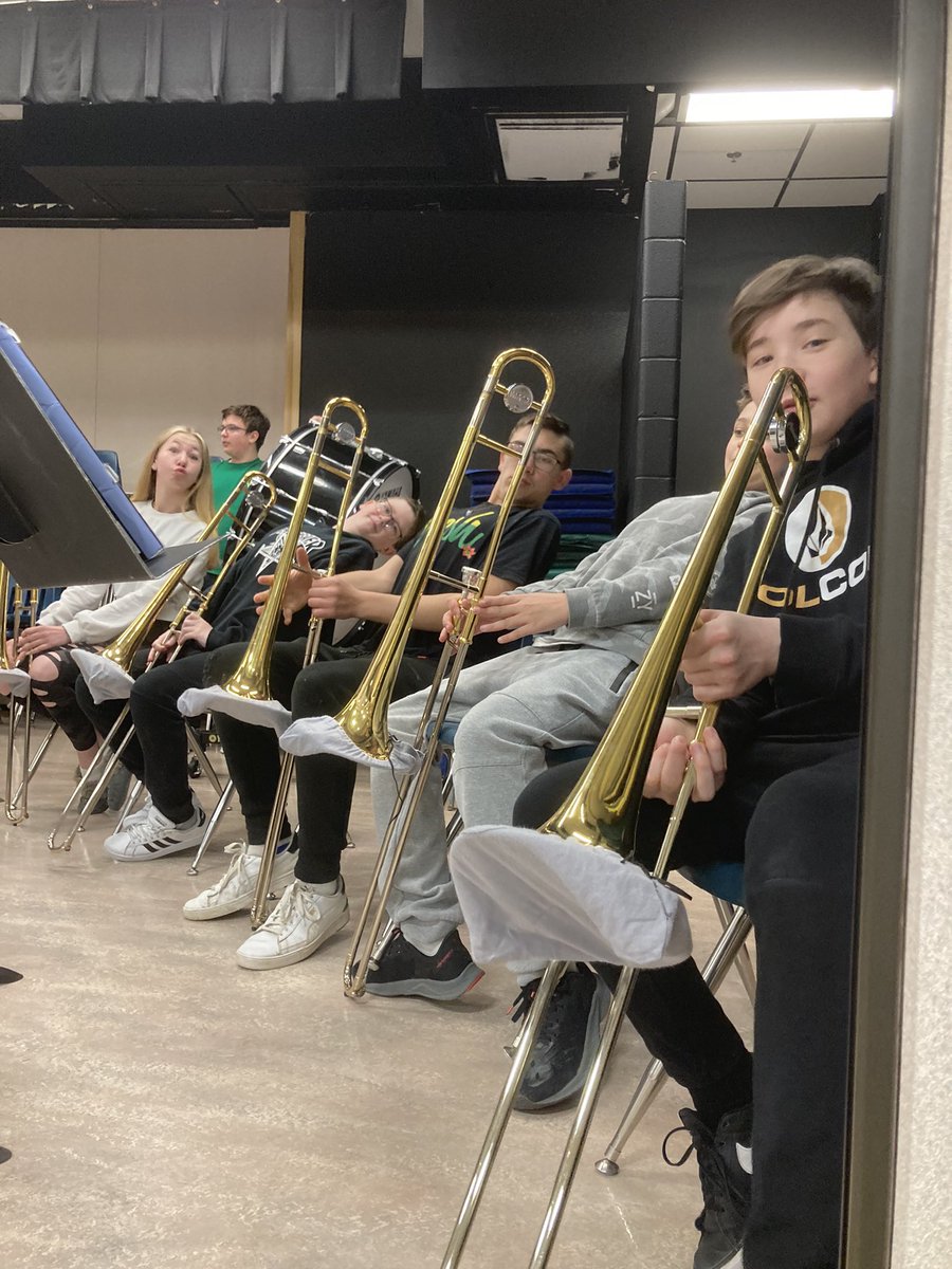 MrsSymonsGrade8's tweet photo. Music Festival Assembly! It feels so good to be all together again. These grade 8’s haven’t performed for 2 YEARS for an audience and they did a great job. @PDaleSchool https://t.co/E84IZYLCyV