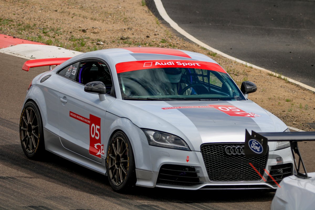 GIAC_Tuning's tweet photo. Congrats Dan on a podium-dominating race season and thank you for trusting GIAC TTRS Performance Software! Thanks Tuning Grüppe for setting Dan up! #audituning #giac #giactuned #performance https://t.co/d4UA87aGZr