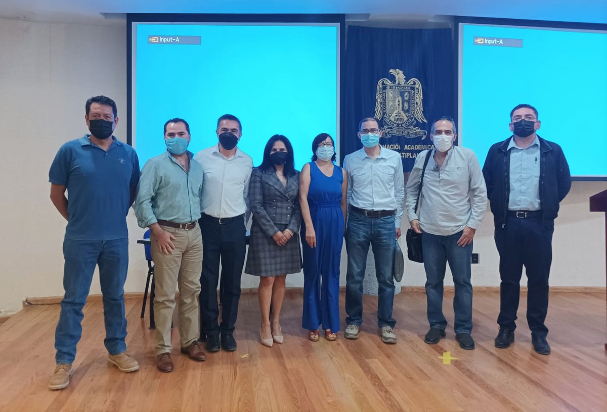 SIP_UASLP's tweet photo. El Dr. Amaury de Jesús Pozos Guillén, Secretario de Investigación y Posgrado de la @LaUASLP visitó las instalaciones de la @COARAoficial  y de la @epmUASLP  con el fin de invitar a l@s estudiantes a participar en el 28º Verano de la Ciencia #UALSP. https://t.co/HxBDMxdo8V