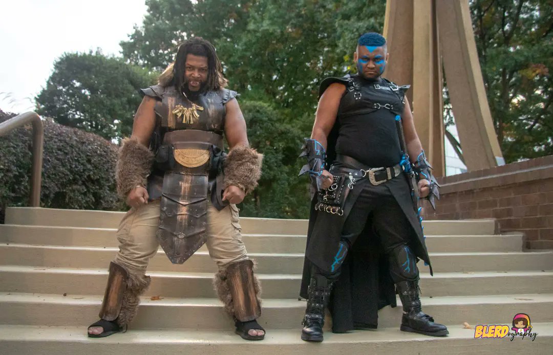 DemonKingDon's tweet photo. Today's the one year anniversary of Godzilla vs Kong! So have a shot my bro and I from our Godzilla vs Kong shoot 

Kong: toneedragon on IG 
📸: @blerdography 

#blasiandemon #godzilla #godzillacosplay #monsterverse #GodzillavsKong #toho #awa https://t.co/7rXTFF9v6K