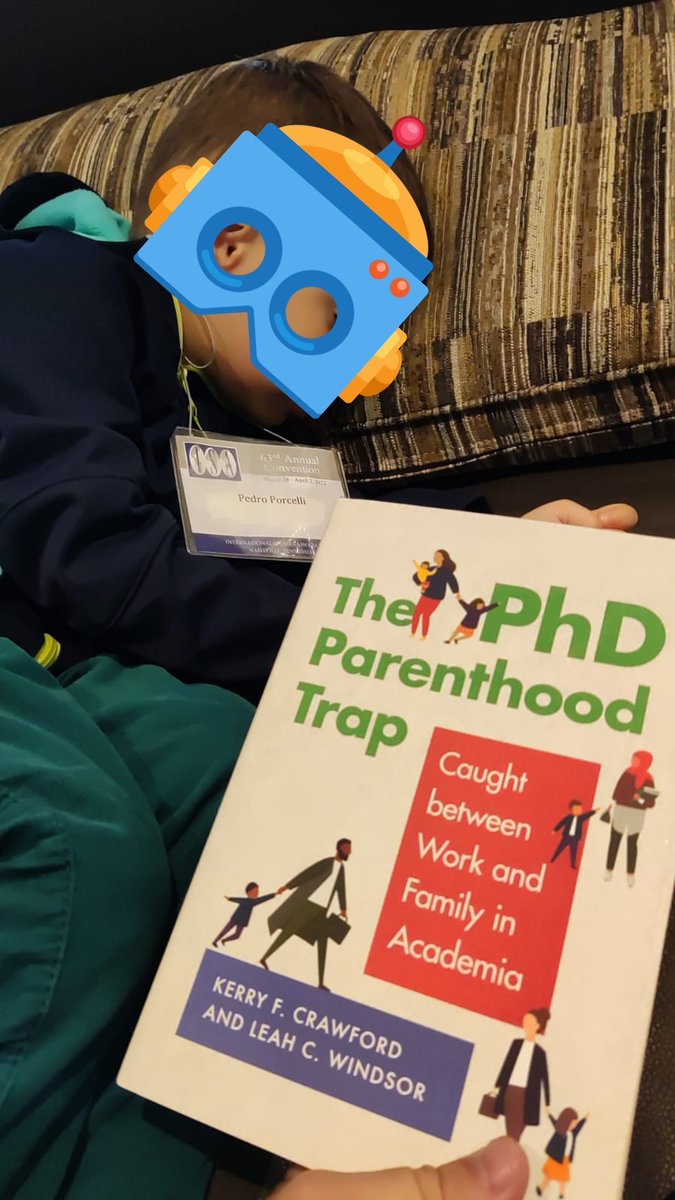 Someone si taking a nap at #ISA2022 

And there is a good reading as well

#parenthood #academiclife #internationalstudies