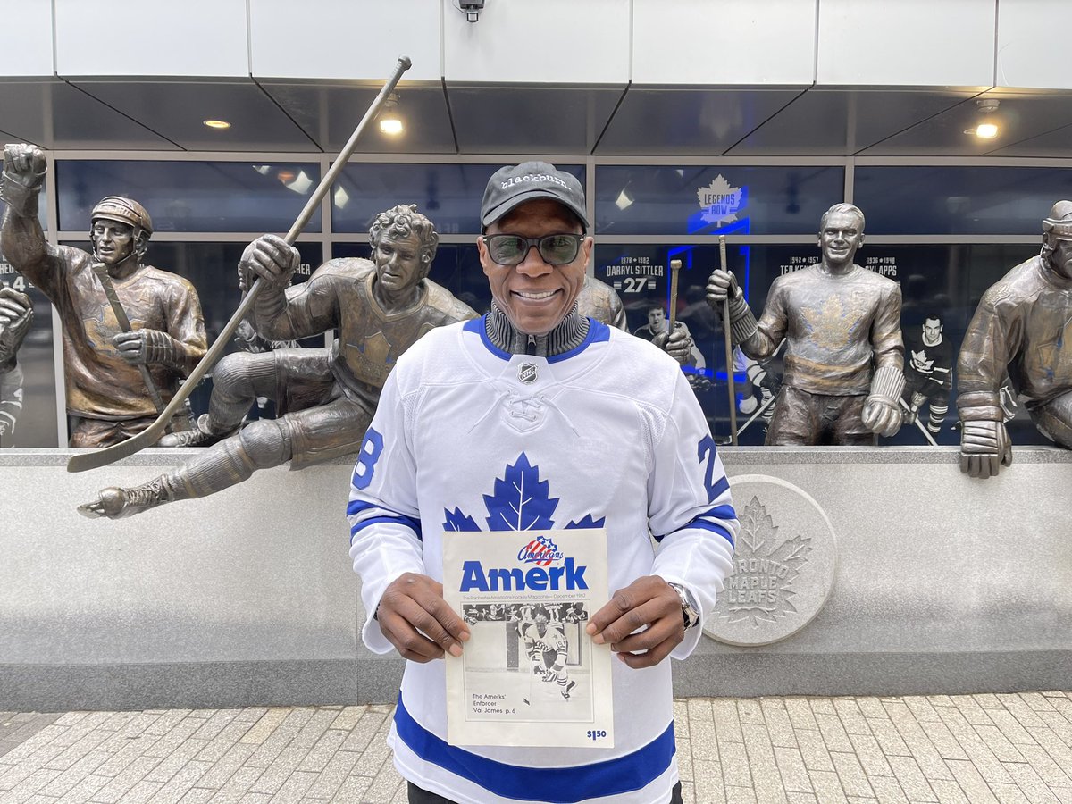 hattrikpro's tweet photo. Having fun at the #nhlblackhockeyhistorytruck #mapleleafsquare #mapleleafs #inclusion #valjames @valmore_james @BonsieTweets https://t.co/J5beQWw9dX