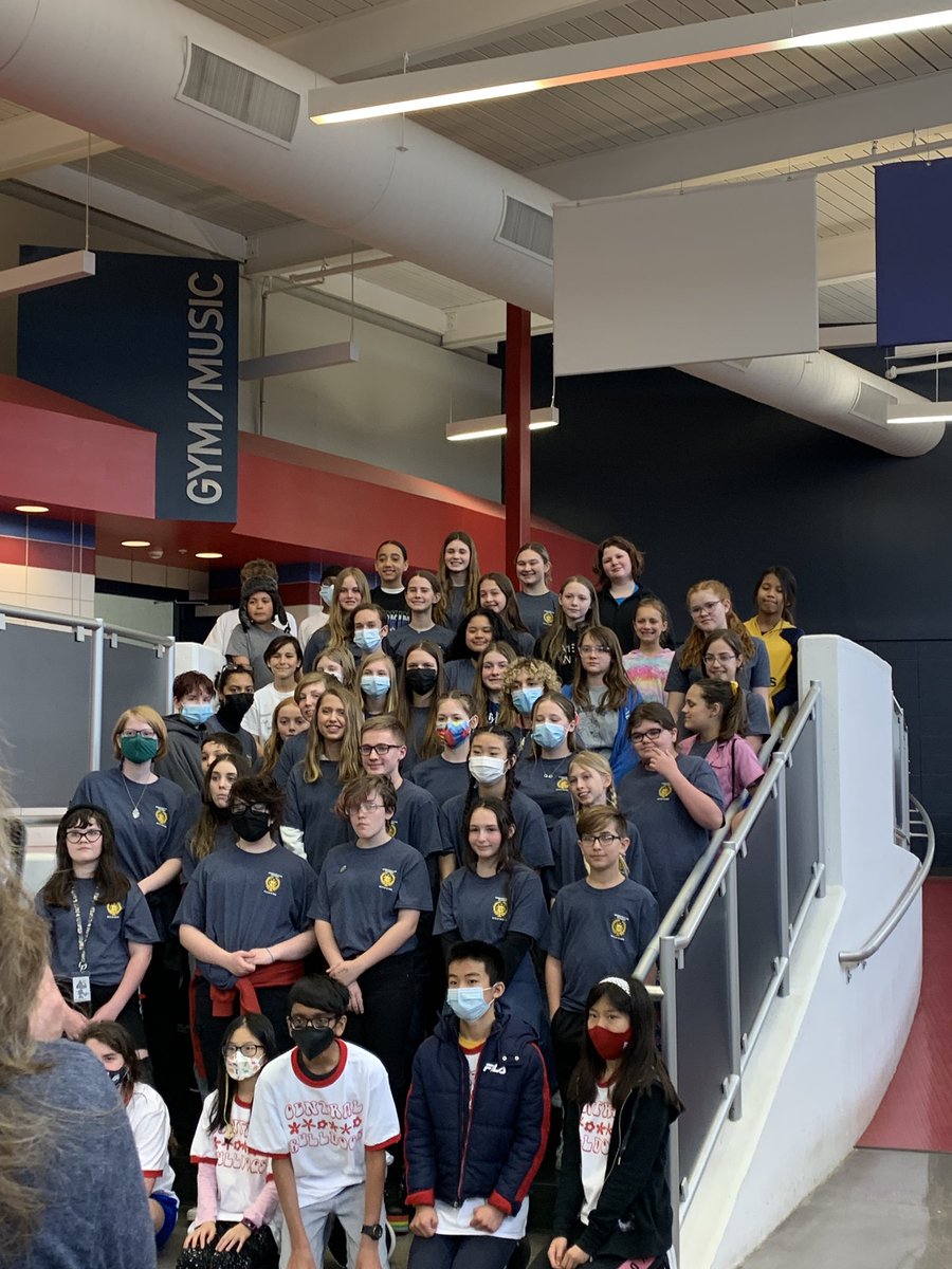 GHS Library tweet media