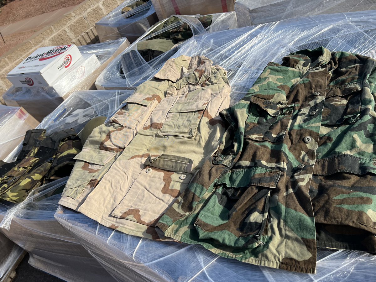 DougDucey's tweet photo. Great to see local, county, state and tribal law enforcement agencies come together to donate surplus vests and armor to the people of Ukraine. Everyday citizens are risking their lives, fighting for their freedom, and deserve all the assistance we can give them. 🇺🇦 https://t.co/pWQFbKf92E
