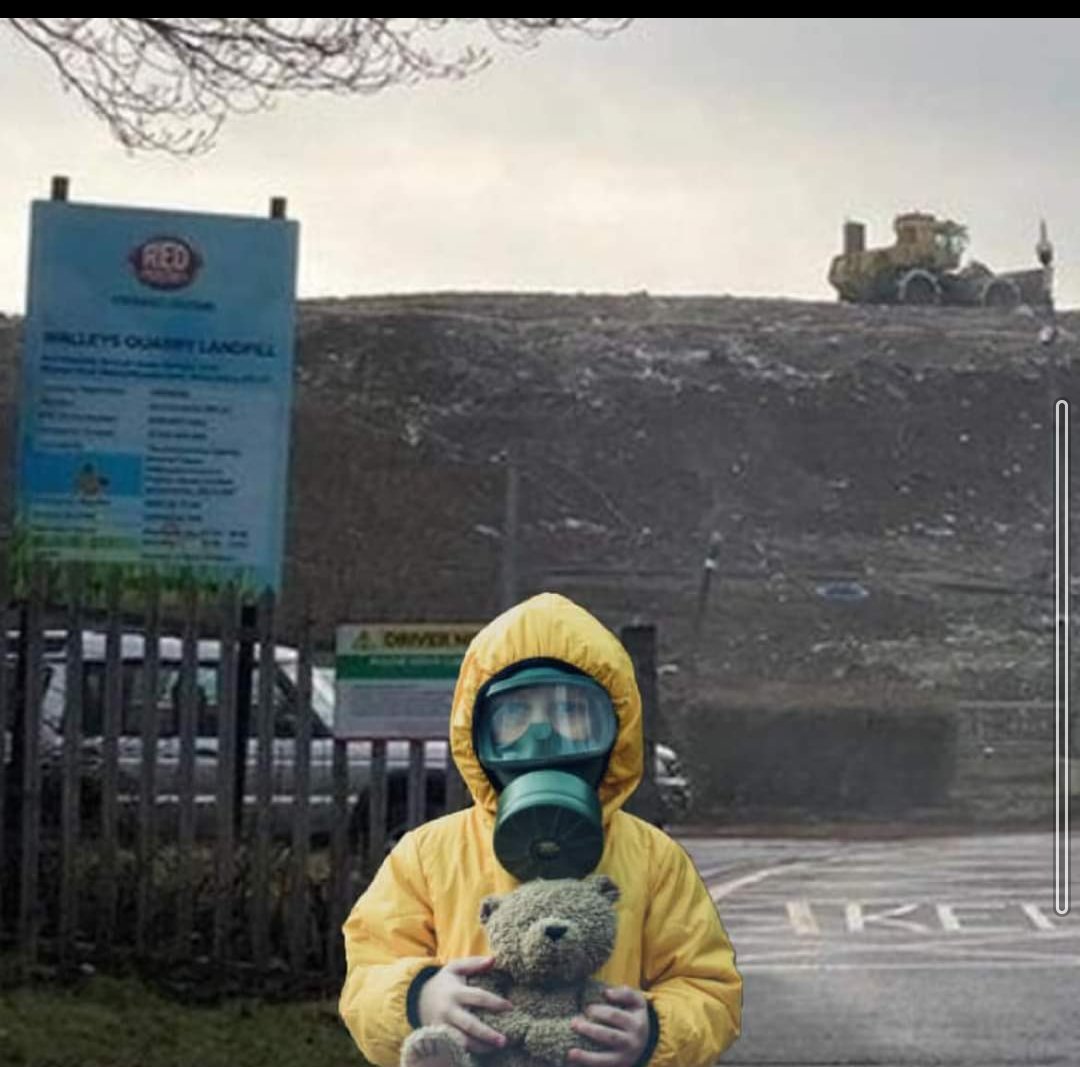 They say a picture paints a thousand words well this one paints a living nightmare.

<a href="/WalleysQ/">ReekIndustries</a> you are poisoning us and our children

and

<a href="/EnvAgencyMids/">Environment Agency Midlands</a> you are allowing it to happen.

‼️THIS HAS TO STOP NOW ‼️

#stopthestink #Fight4FreshAir