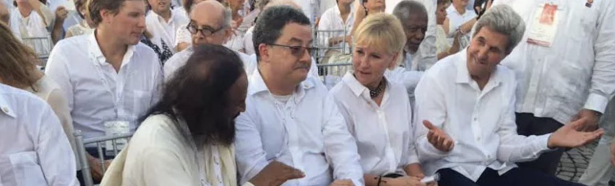 ArtofLiving's tweet photo. @SriSri Ravi Shankar and @ArtofLiving are
heroes of peace.
Juan Manuel Santos
Former President of Columbia
40 Years of Mediation and Reconciliation
40 years of Dialogue and Peace building
40 years of a one-world-family
#40YearsofAOL
(file photos) https://t.co/beZfKqDhNv