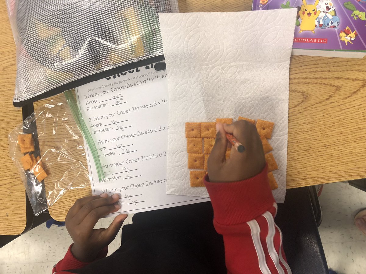 JosephC3rd2021's tweet photo. Exploring perimeter and area using Cheez-It’s! 😀 @MorningsideES https://t.co/G6e4h6MVJE