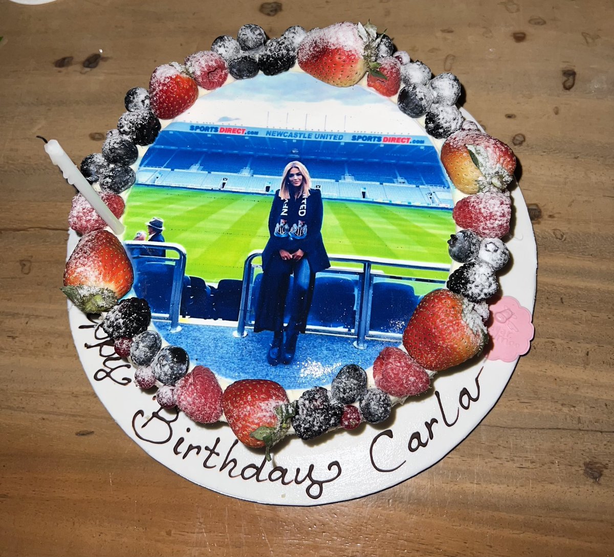 Toon cake 🤍🎂🖤