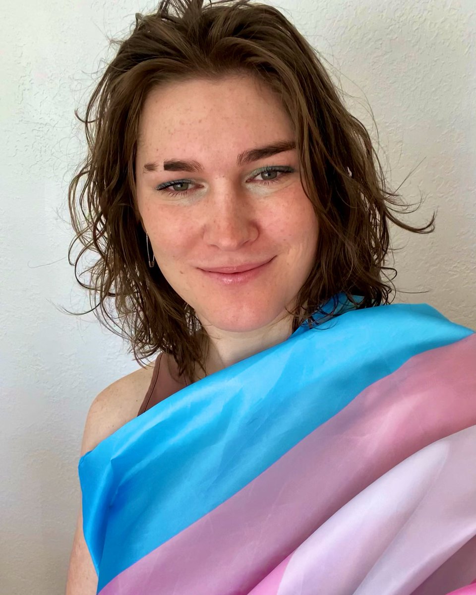 #tdov posting for the first time and damn it’s been a long time coming. Sob story on the gram, jab about #notuckingday for the bird