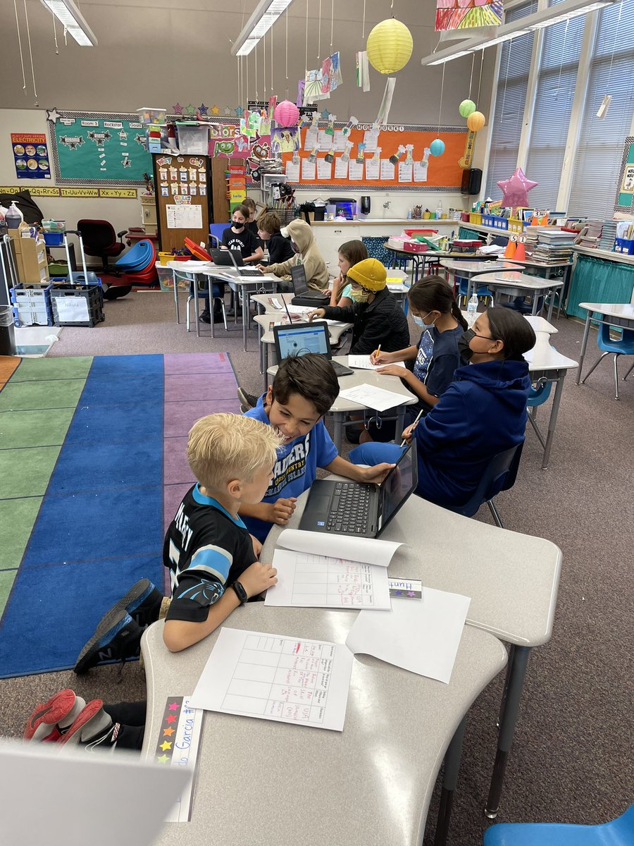 nikula_r's tweet photo. .@skoolcade Talk about buy-in!! These Ss are so stoked on the upcoming competition they are even working at home on their free time! #codersforlife https://t.co/k0xAL9x3iB