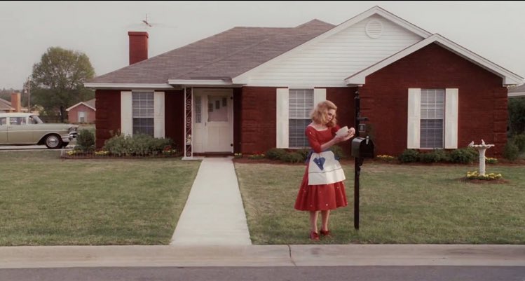 TheCinesthetic's tweet photo. Big Fish (2003), dir. Tim Burton
https://t.co/E158MrofOL
