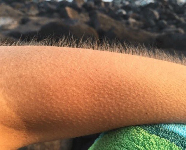 hemngsfv's tweet photo. alexa play take my hand by 5sos #TAKEMYHAND https://t.co/PS3mw40KCq