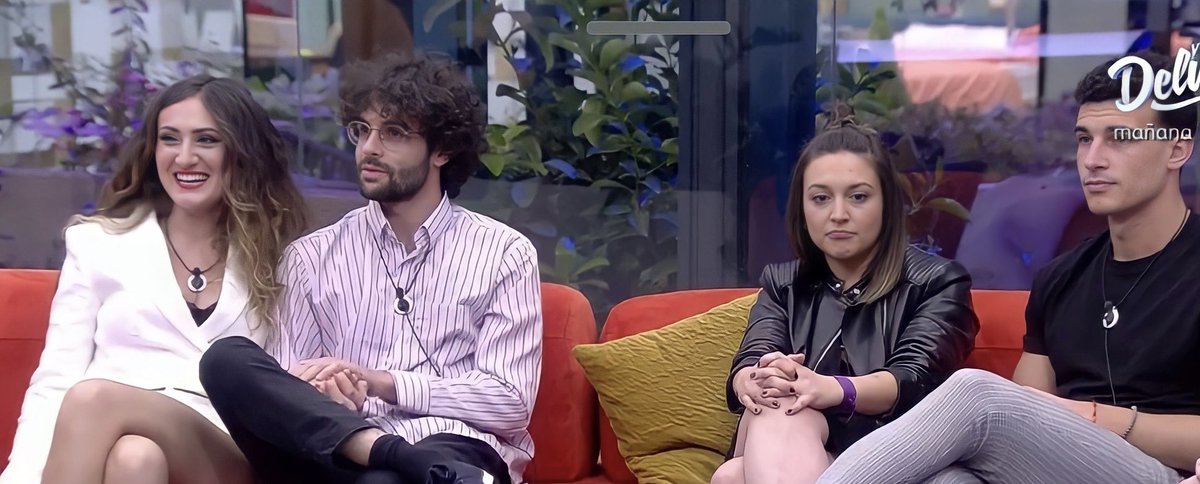PinkIsRock's tweet photo. Esta es LA FOTO!. Jajajajaja… REVENTADOS!!!. #SecretSemifinal https://t.co/cipolMOAKu